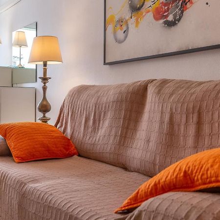 Homeforguest Bright Studio In La Carihuela Near The Beach トレモリノス エクステリア 写真