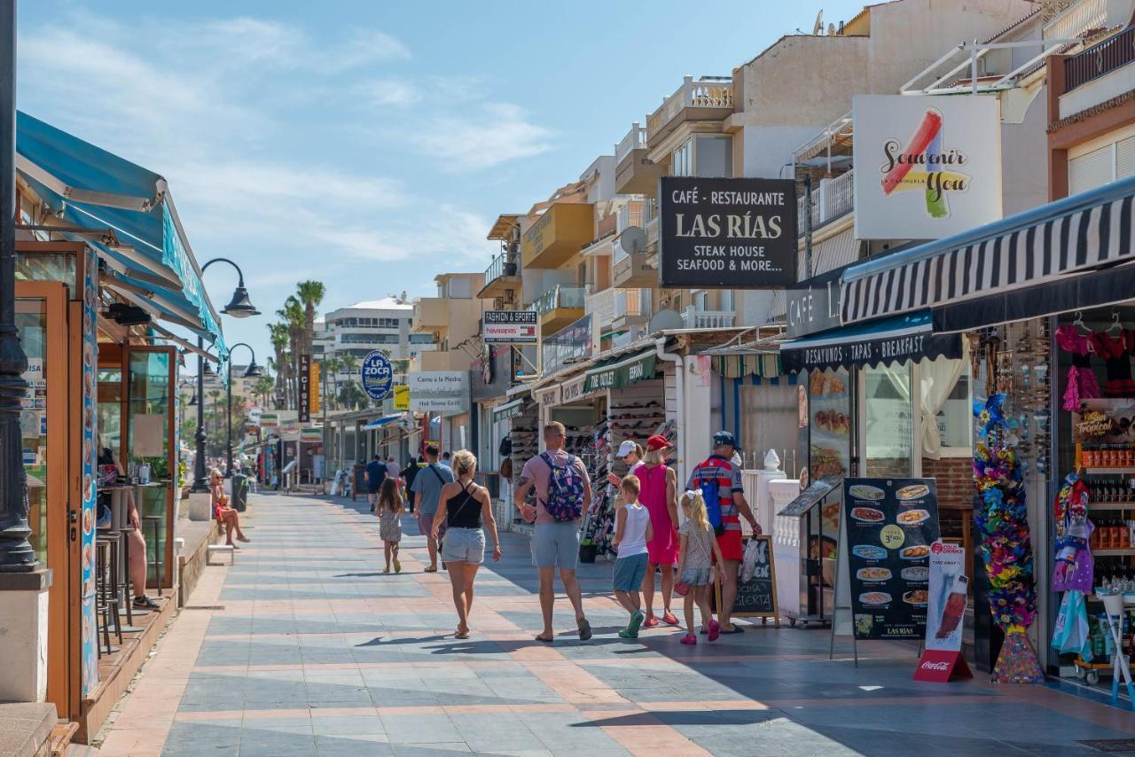 Homeforguest Bright Studio In La Carihuela Near The Beach トレモリノス エクステリア 写真