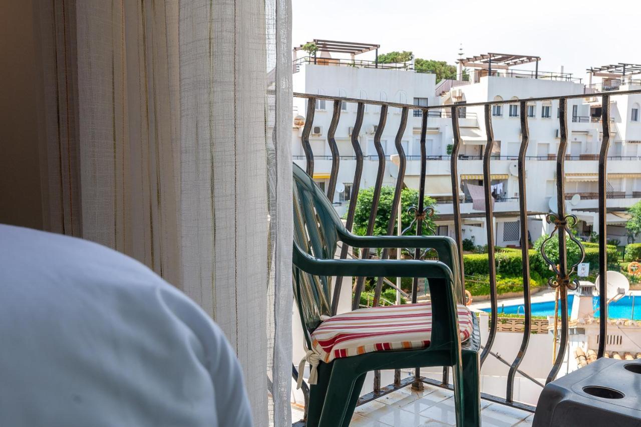 Homeforguest Bright Studio In La Carihuela Near The Beach トレモリノス エクステリア 写真